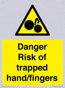 Danger Risk of trapped hand/fingers
